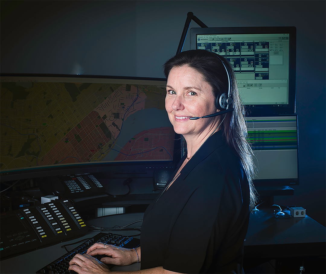 Photo of Mandy-Rae at 9-1-1 Police Dispatch Centre