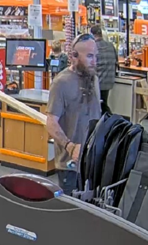 photo of male theft suspect